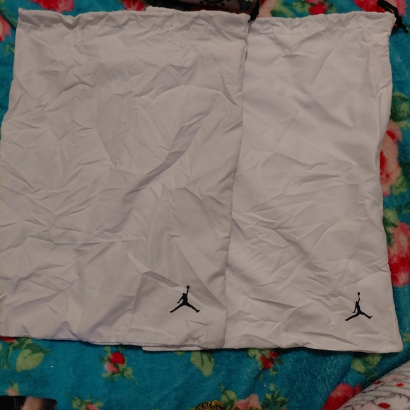 Michael Jordan Other - Jordan White Toiletry Bag